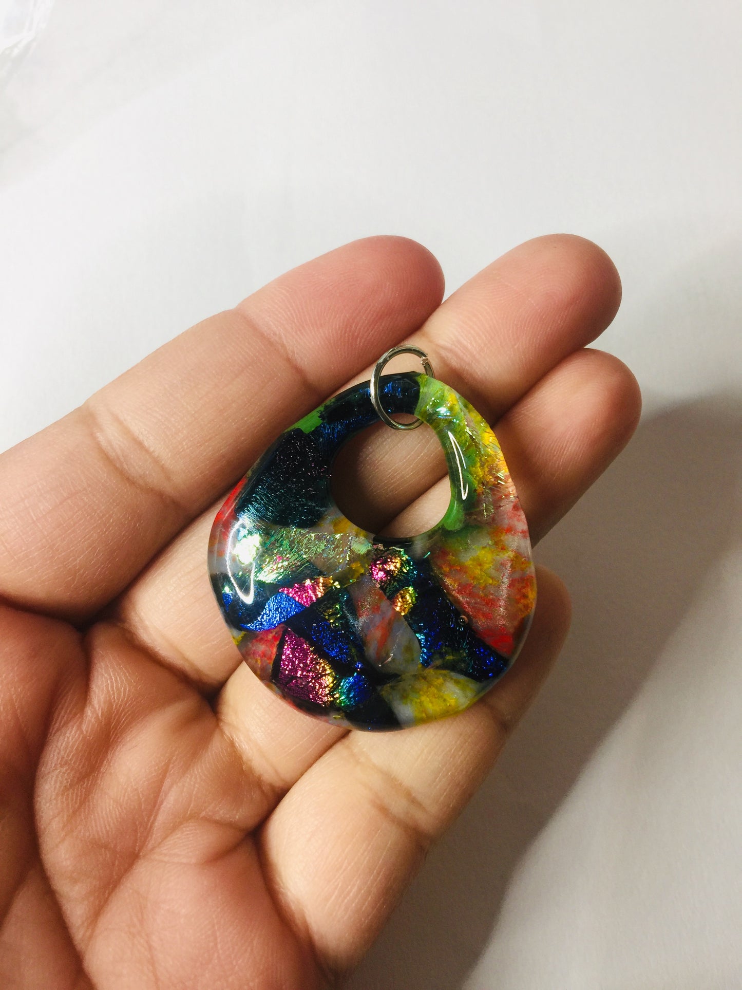 Resin pendant